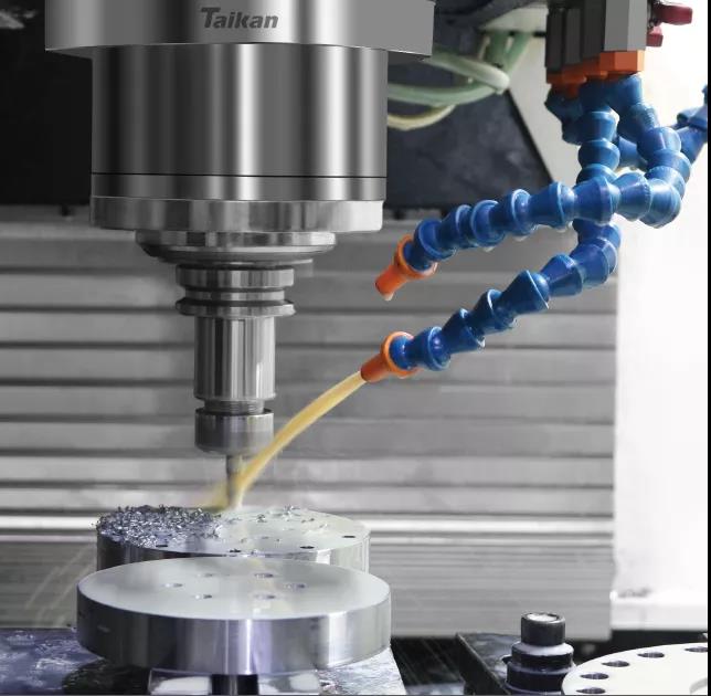 金沙990线路检测加工中心保养